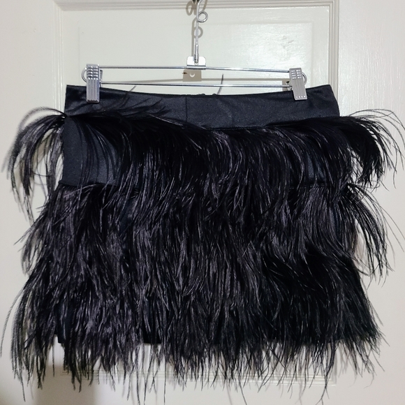 Shirley of Hollywood Skirts Shirley Of Hollywood Black Ostrich